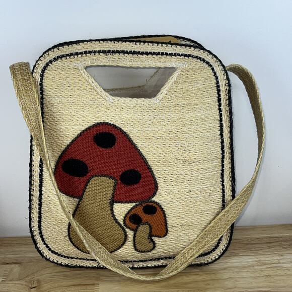 Vintage Handmade Straw Cord Wooden Handle Mushroom Tote Bag Purse Taiwan Boho - Picture 2 of 9